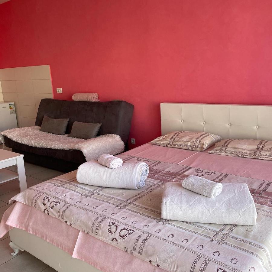 Naki Apartmani Podgoriçe Dış mekan fotoğraf