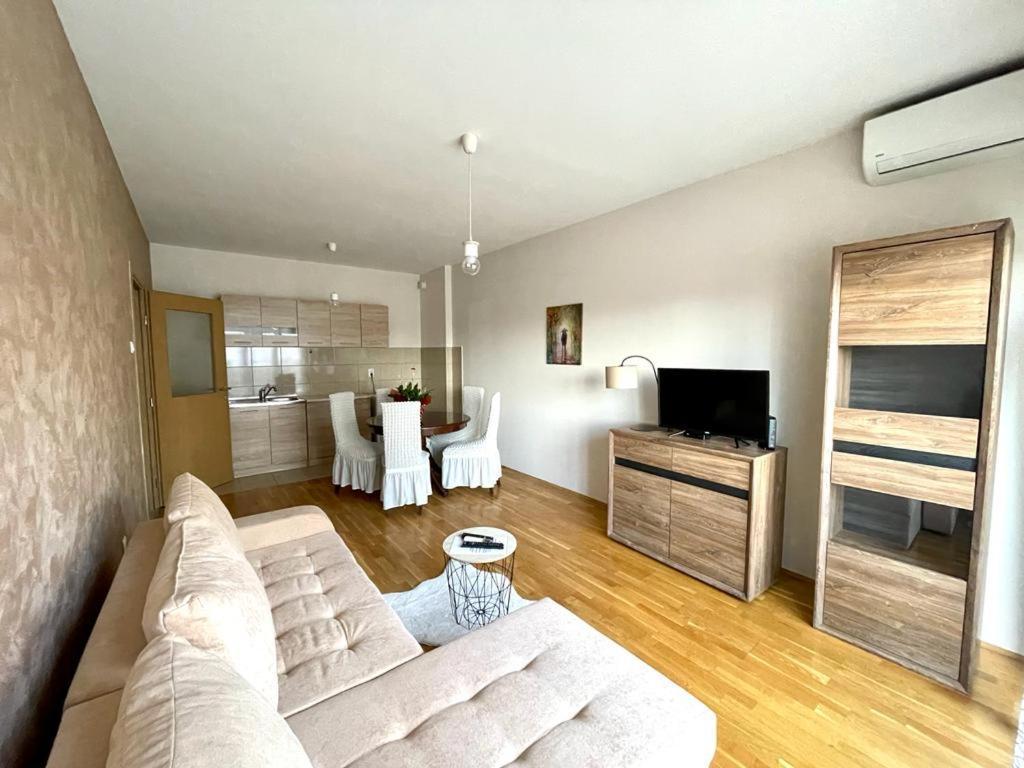 Naki Apartmani Podgoriçe Dış mekan fotoğraf